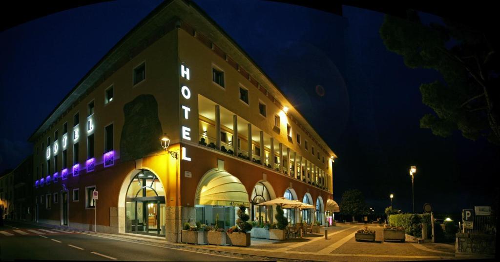 Hotel Vela D'Oro ***S Bardolino Exterior foto
